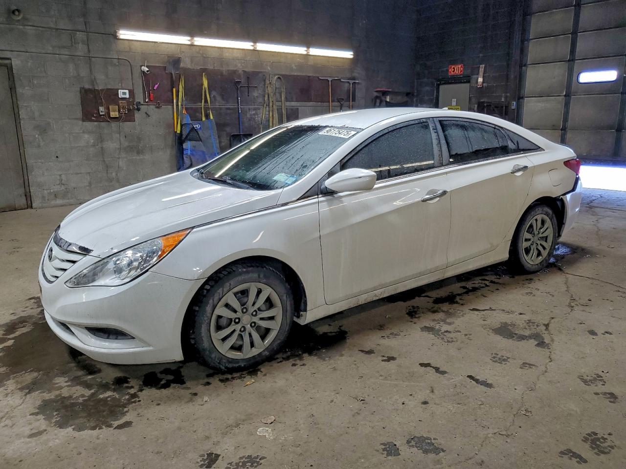 Lot #3315846196 2013 HYUNDAI SONATA GLS