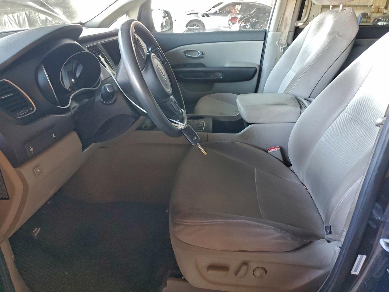 Lot #3311799203 2015 KIA SEDONA LX