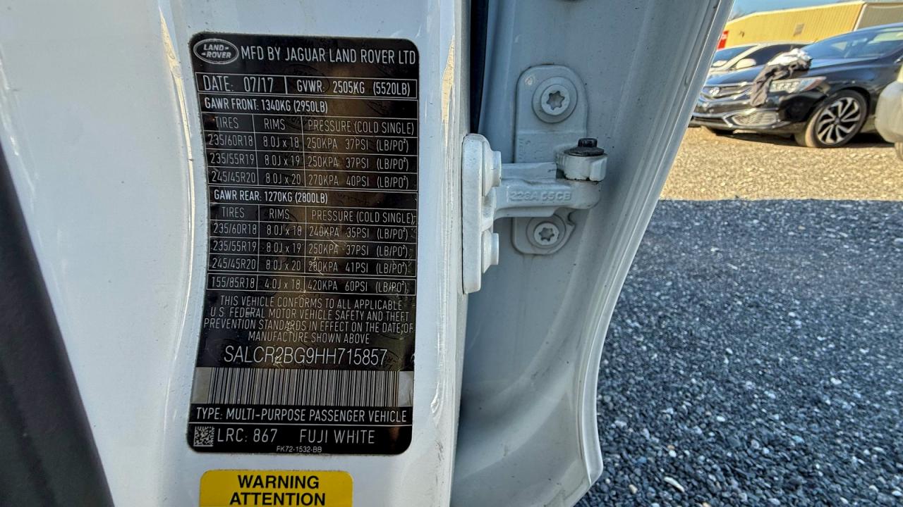 Lot #3309251618 2017 LAND ROVER DISCOVERY