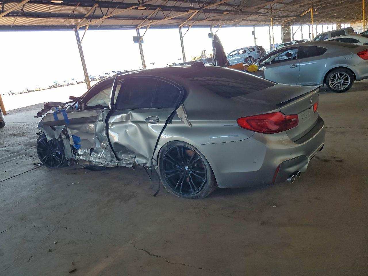 Lot #3315903118 2018 BMW M5