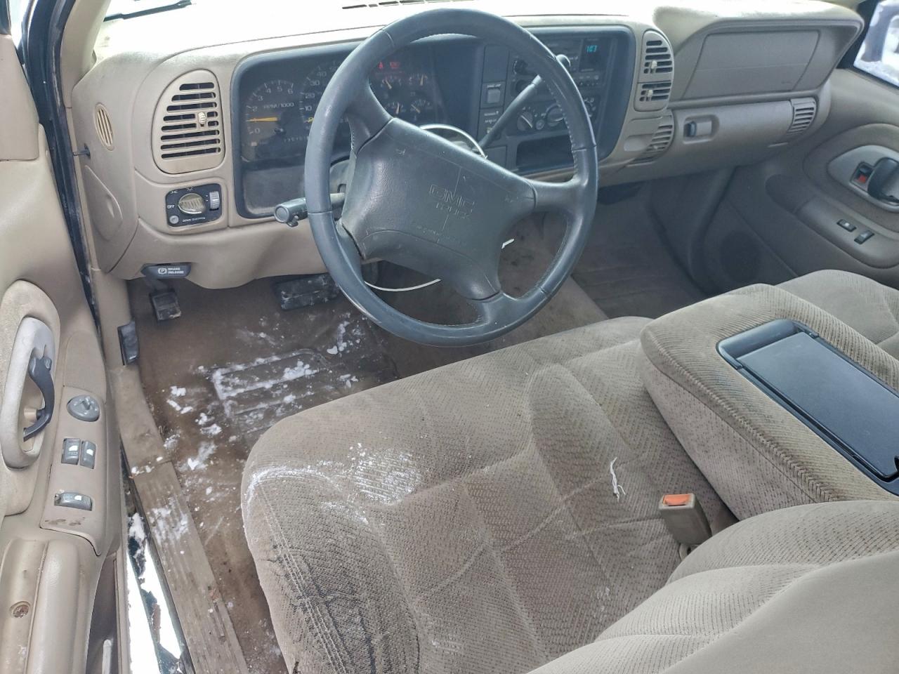 Lot #3316022843 1997 GMC SIERRA C15