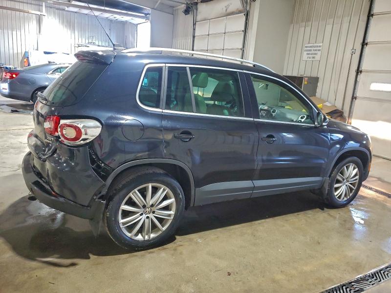2011 VOLKSWAGEN TIGUAN S #3315961188