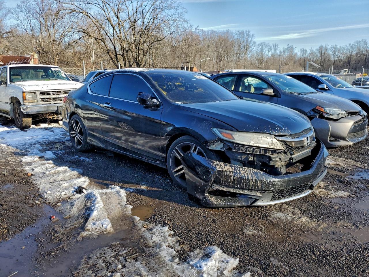 Lot #3317170129 2017 HONDA ACCORD TOU
