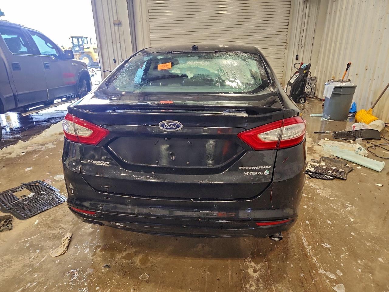 FORD FUSION TITANIUM HEV