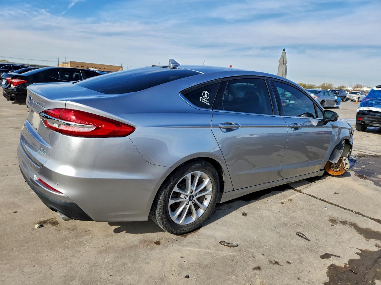 FORD FUSION SE