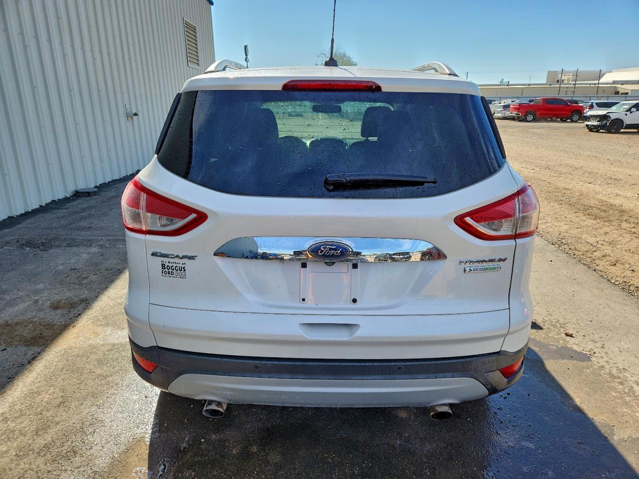 FORD ESCAPE TITANIUM