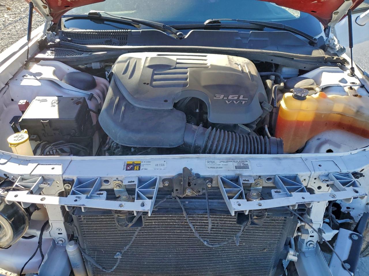 DODGE CHALLENGER SXT PLUS