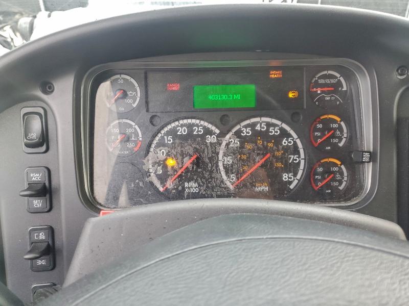 2016 FREIGHTLINER M2 106 MED #3312272776