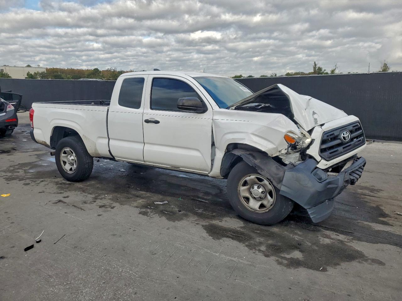 TOYOTA TACOMA ACCESS CAB