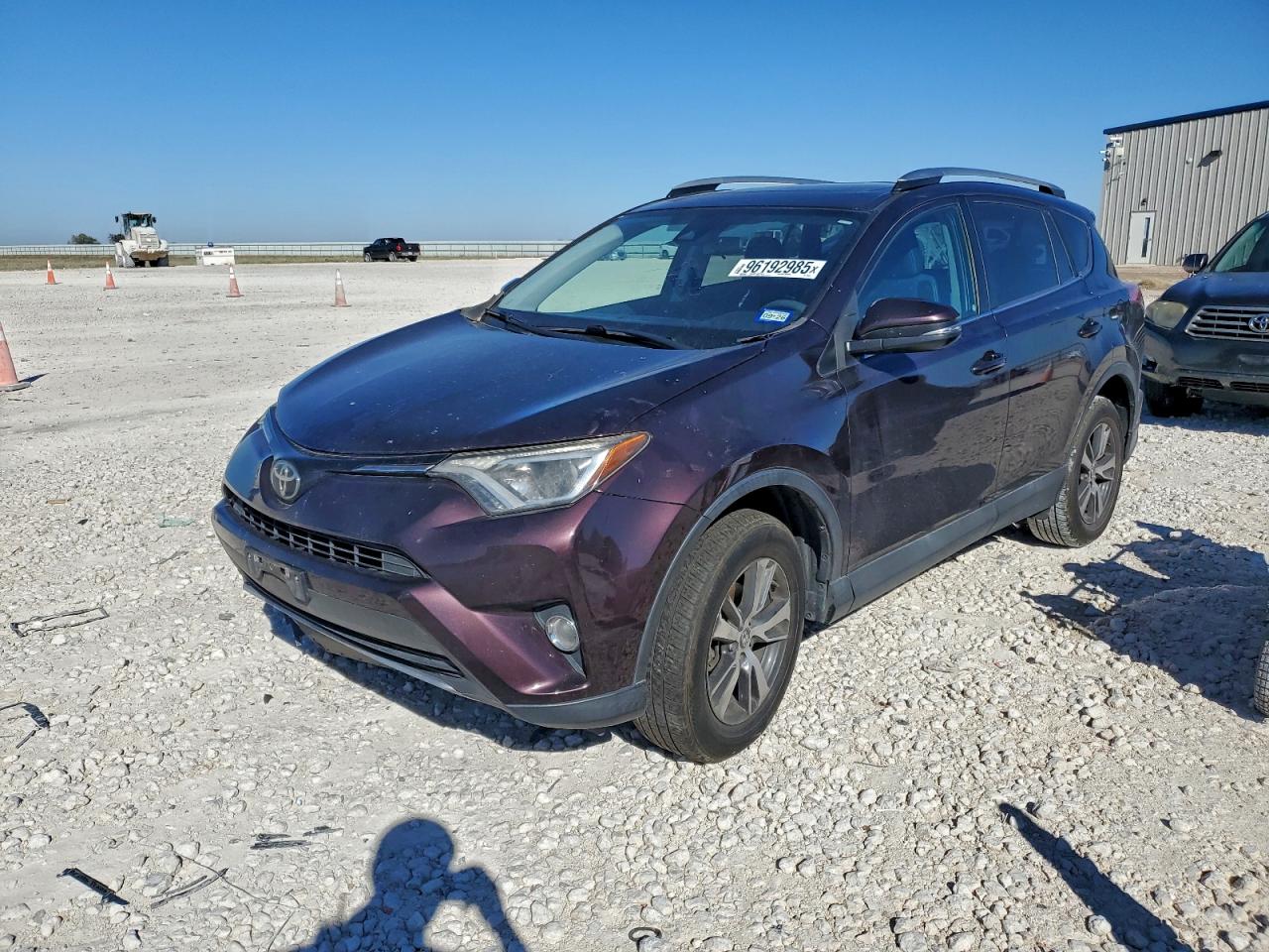 Lot #3317186147 2017 TOYOTA RAV4 XLE