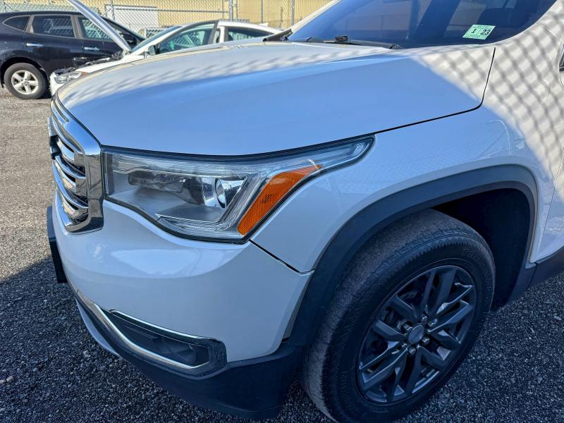 2017 GMC ACADIA SLT #3302852894