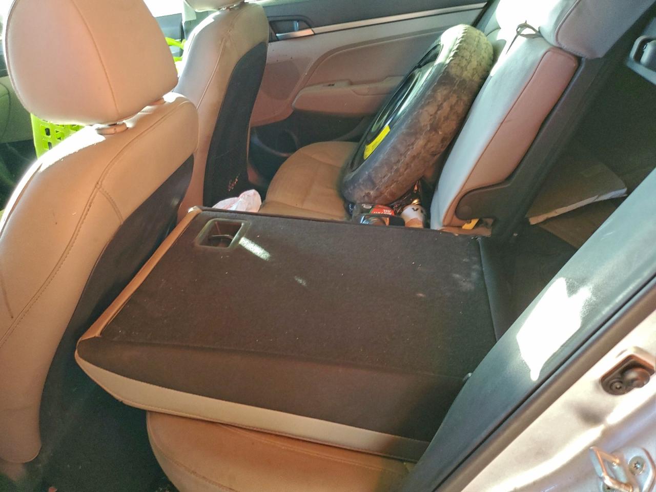 Lot #3311799208 2017 HYUNDAI ELANTRA SE