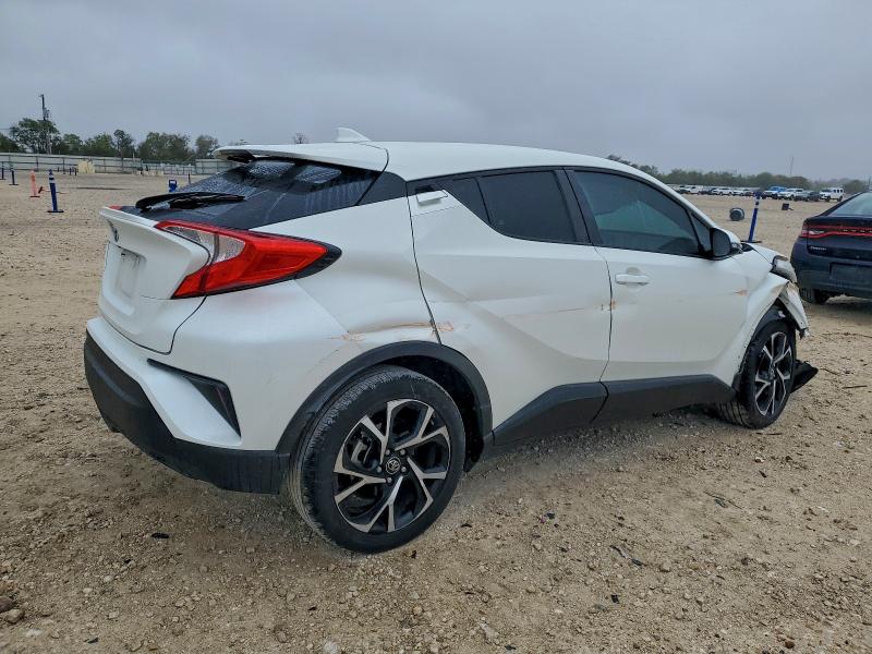 2018 TOYOTA C-HR XLE #3311653252