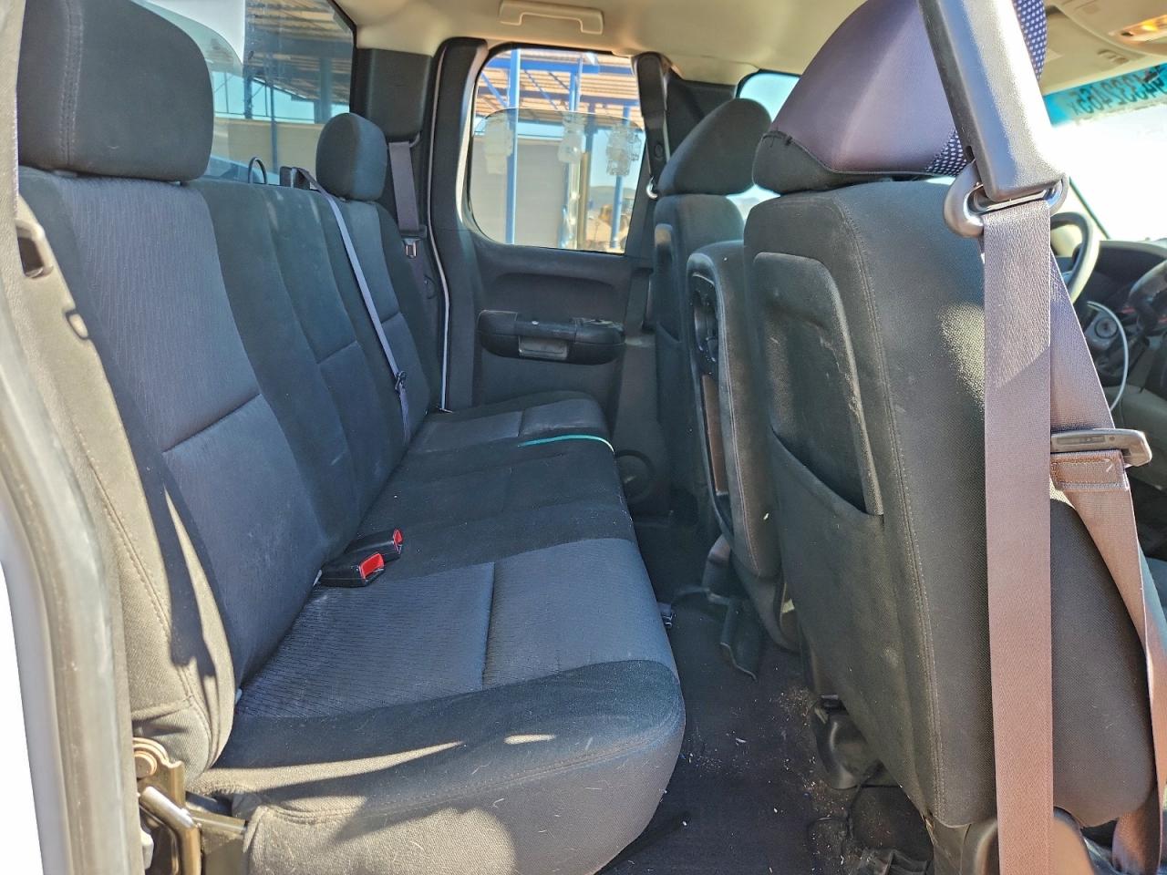 CHEVROLET SILVERADO C1500 LS