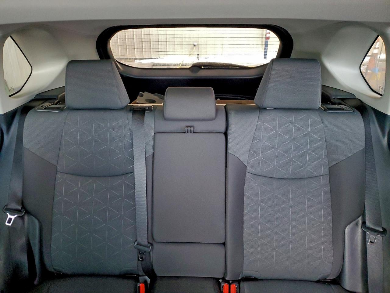 Lot #3311501237 2025 TOYOTA RAV4 XLE