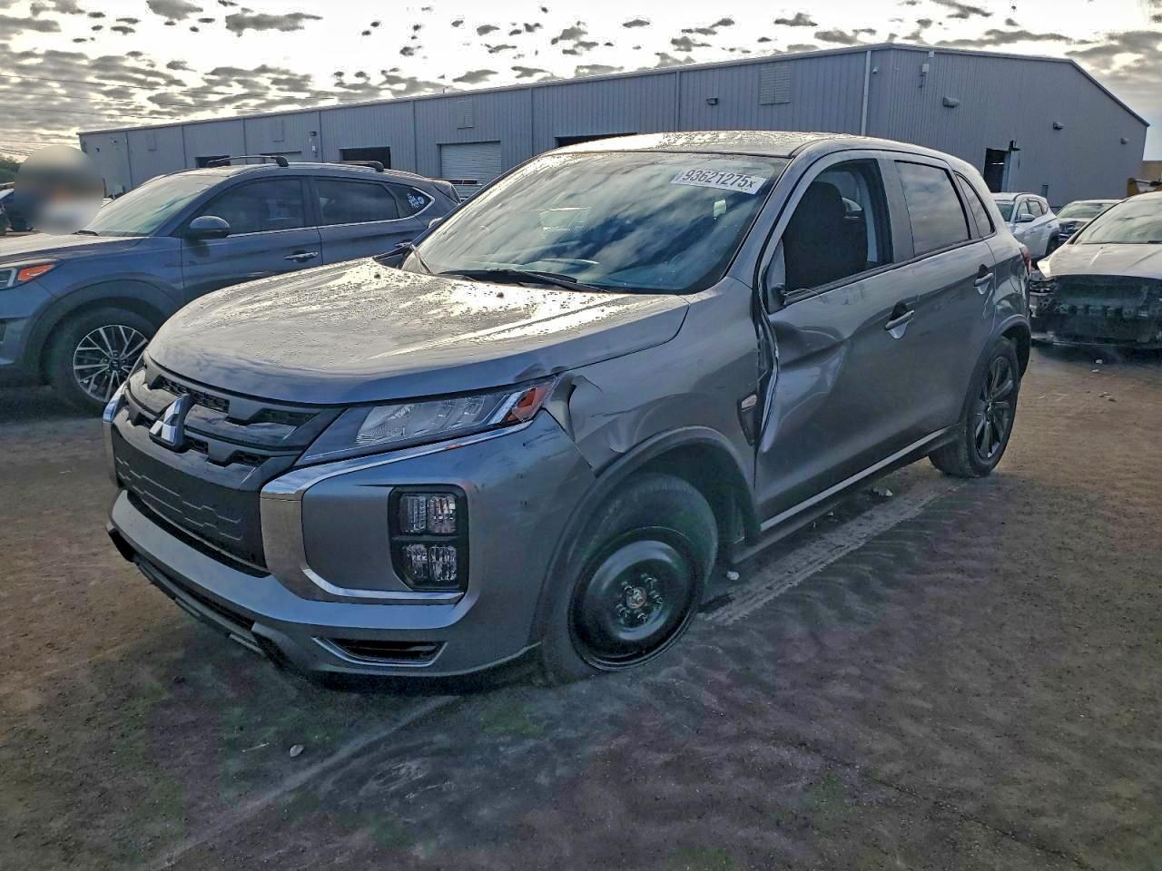 MITSUBISHI OUTLANDER S