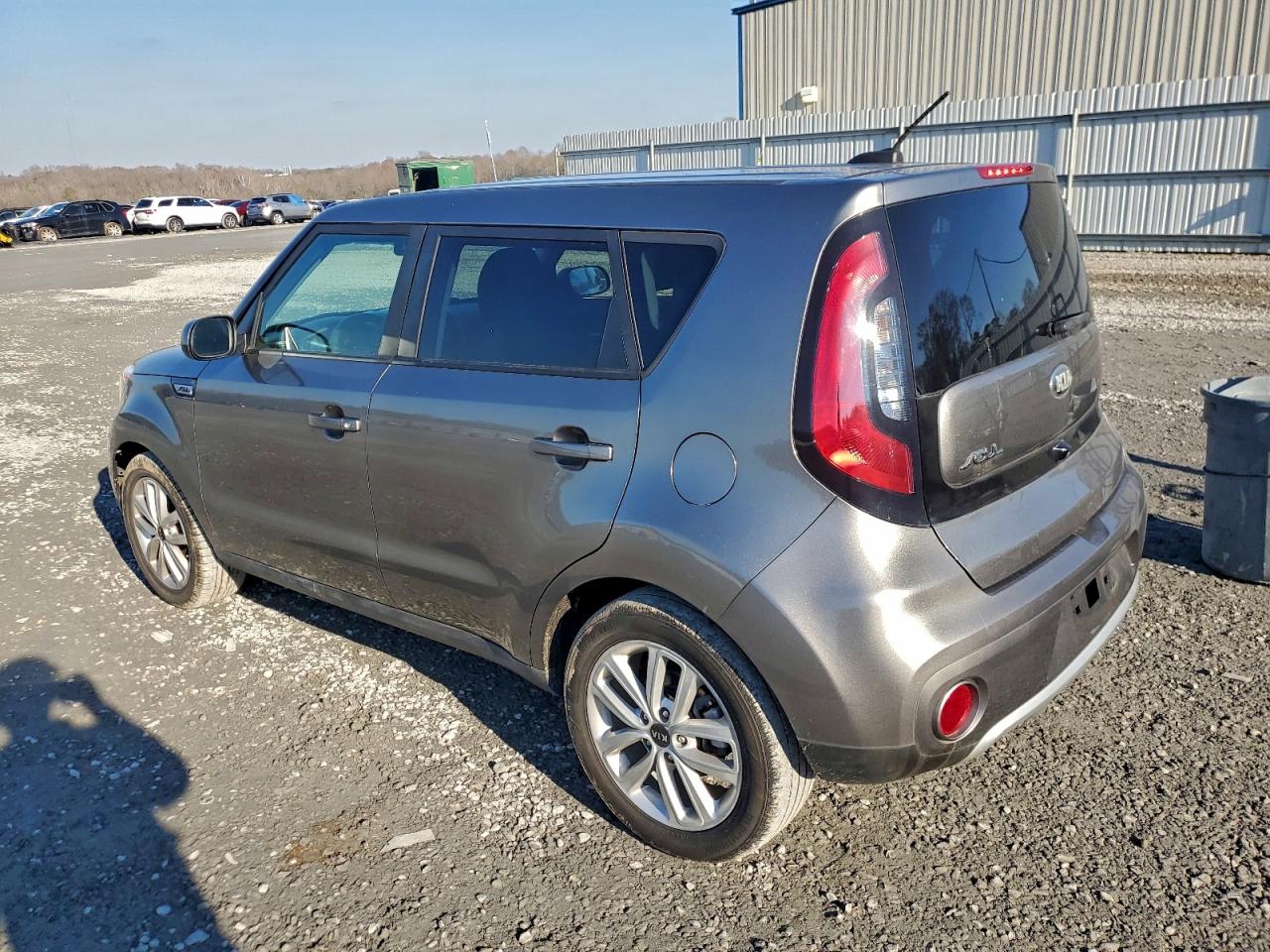 KIA SOUL +