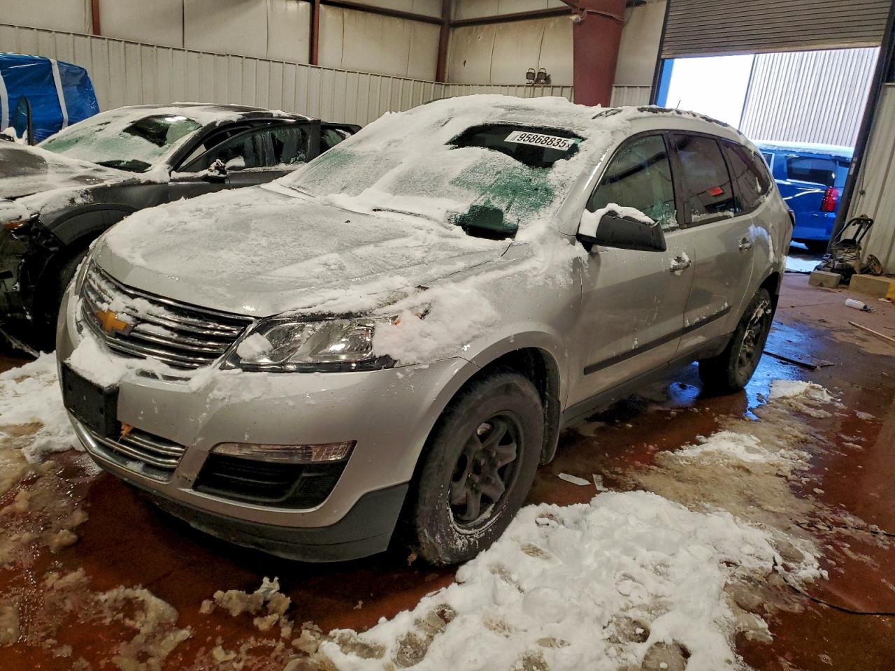CHEVROLET TRAVERSE LS