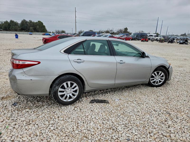 2015 TOYOTA CAMRY LE #3312724294