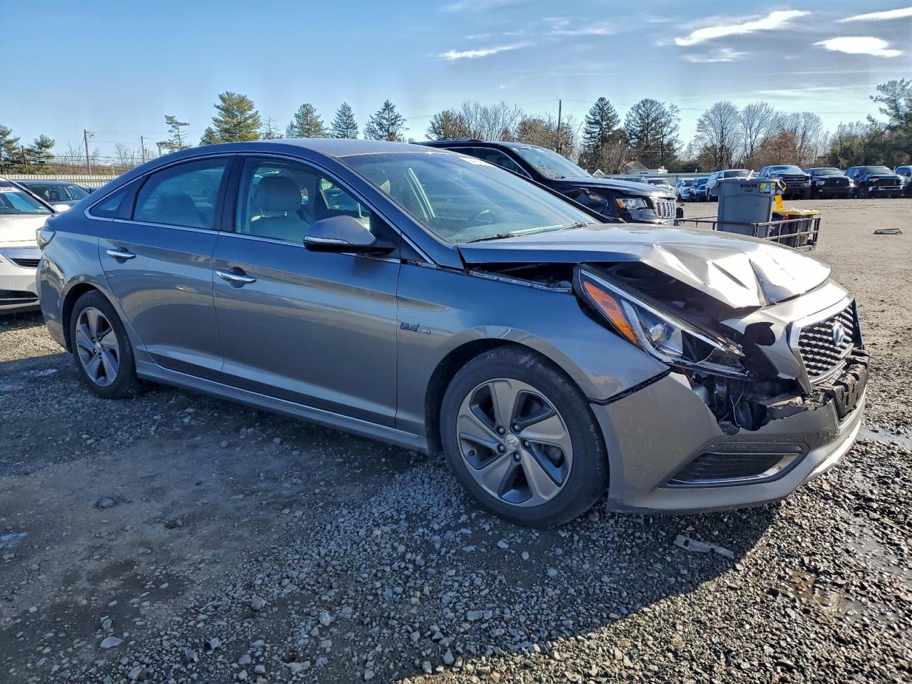 HYUNDAI SONATA HYBRID