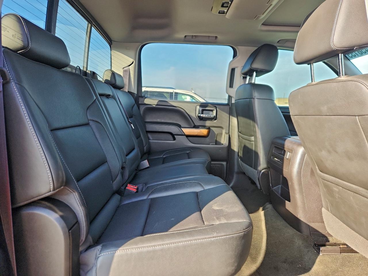 CHEVROLET SILVERADO C1500 LTZ