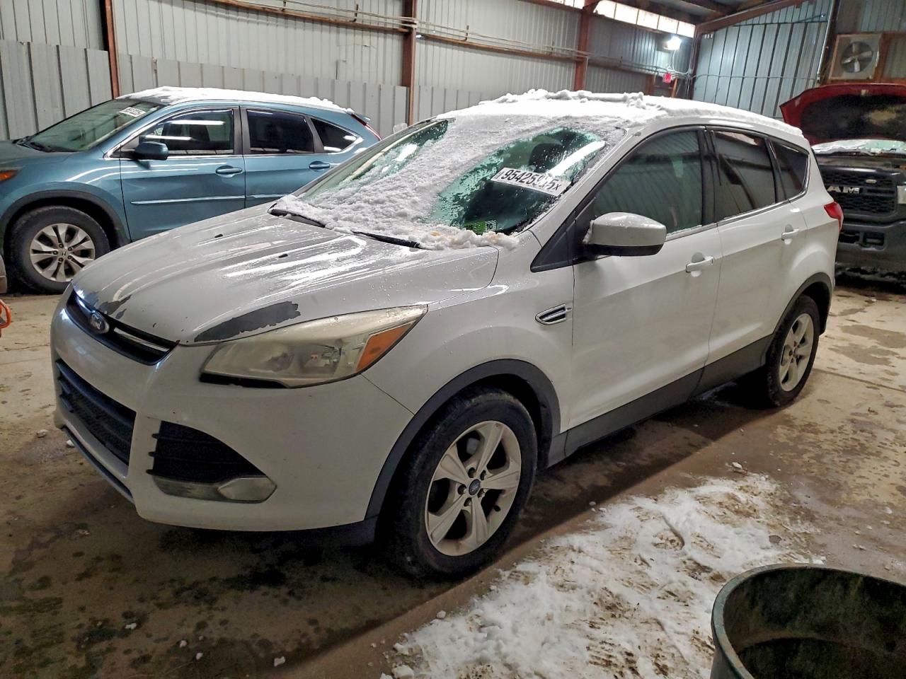 FORD ESCAPE SE