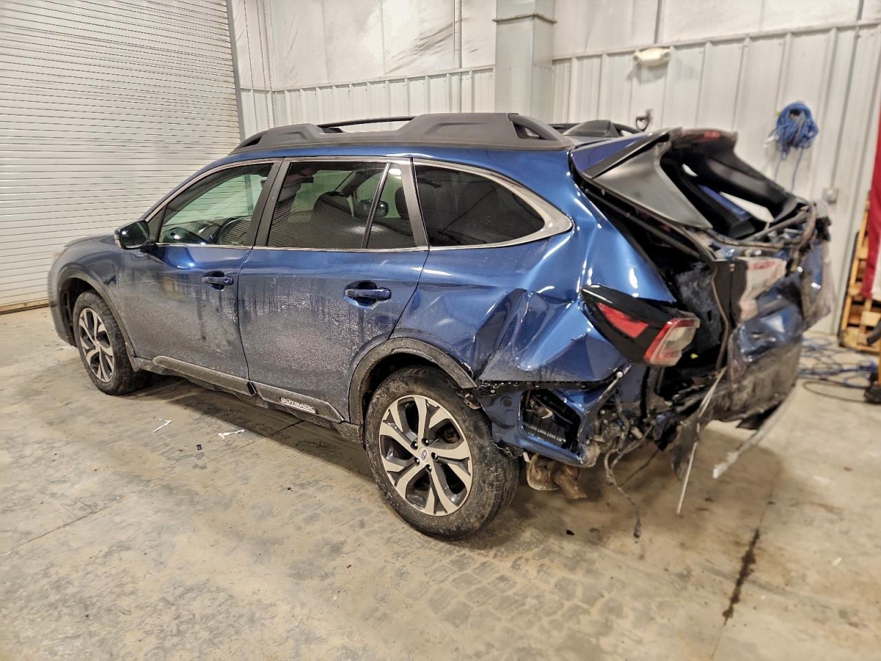 SUBARU OUTBACK LIMITED