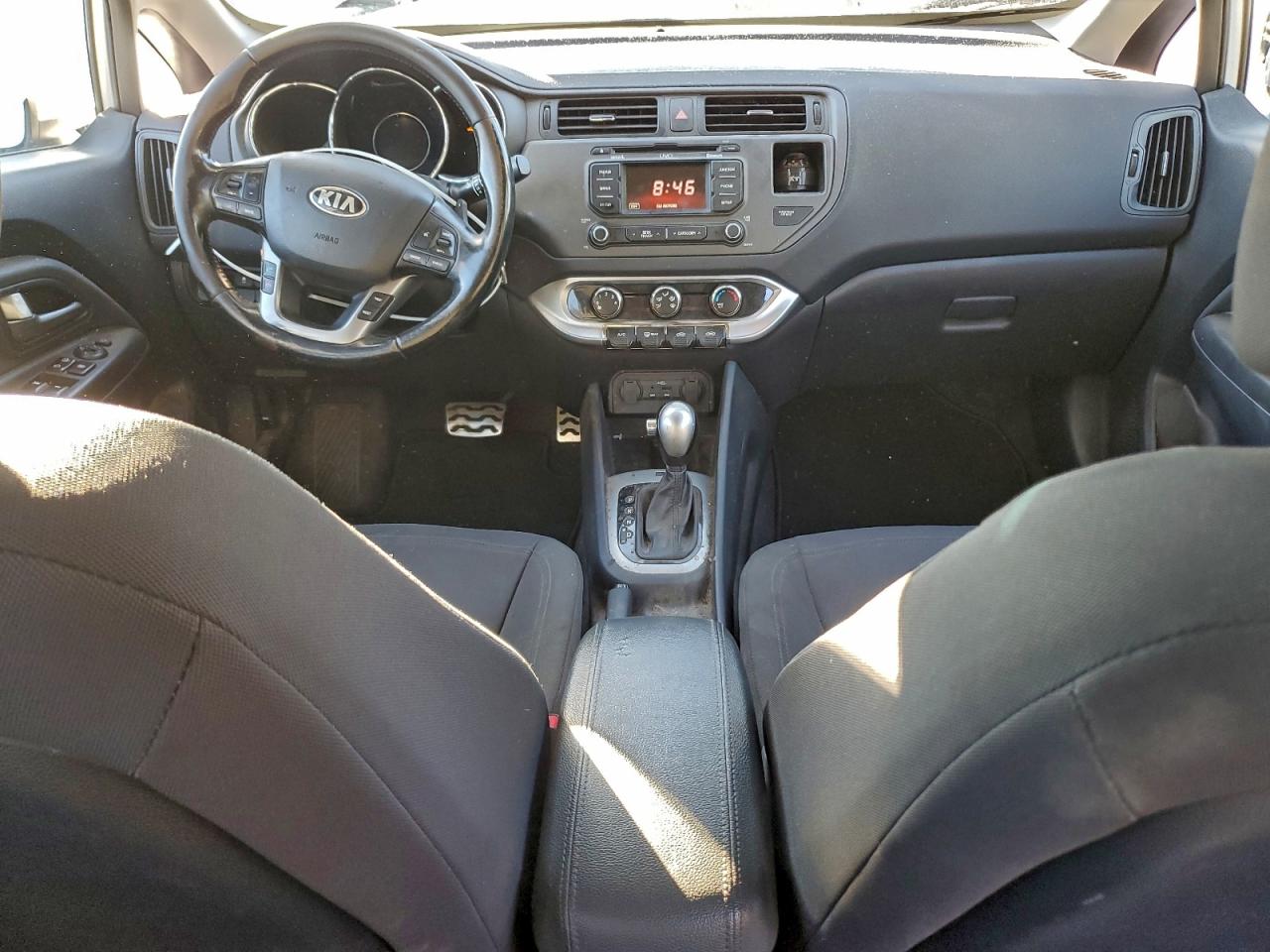 KIA RIO EX