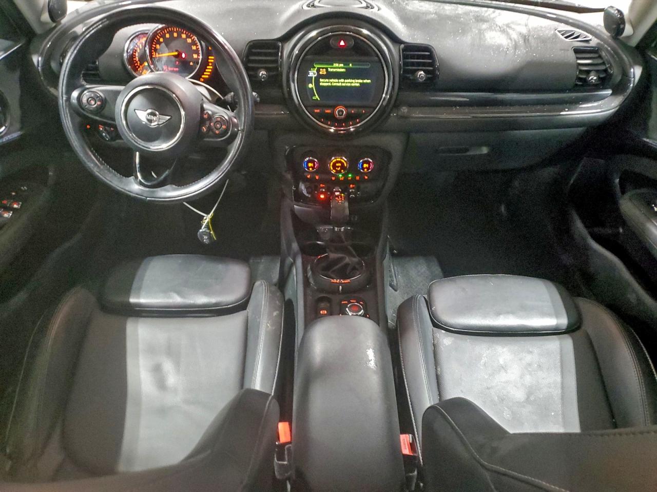 MINI COOPER S CLUBMAN