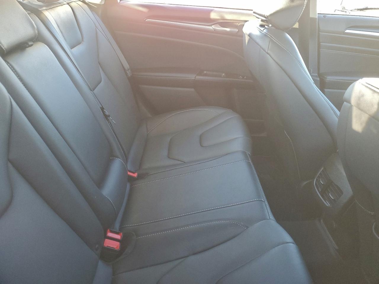 FORD FUSION TITANIUM