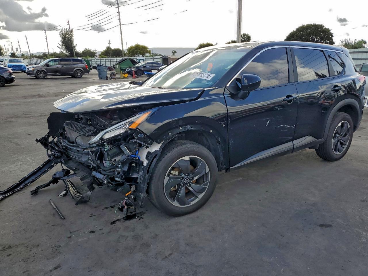 Lot #3302704014 2025 NISSAN ROGUE SV