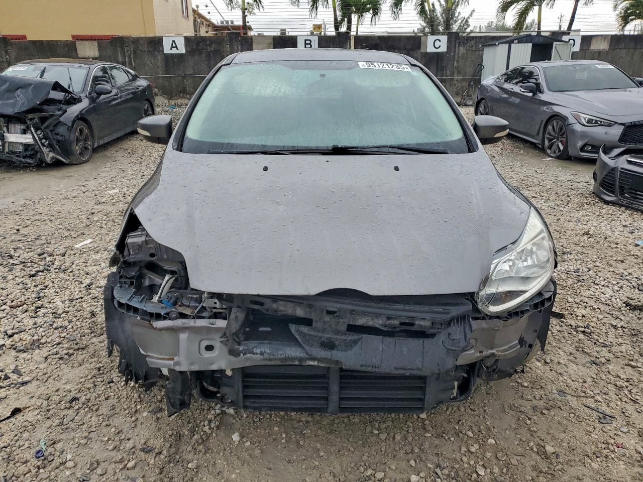 Lot #3309352990 2014 FORD FOCUS SE