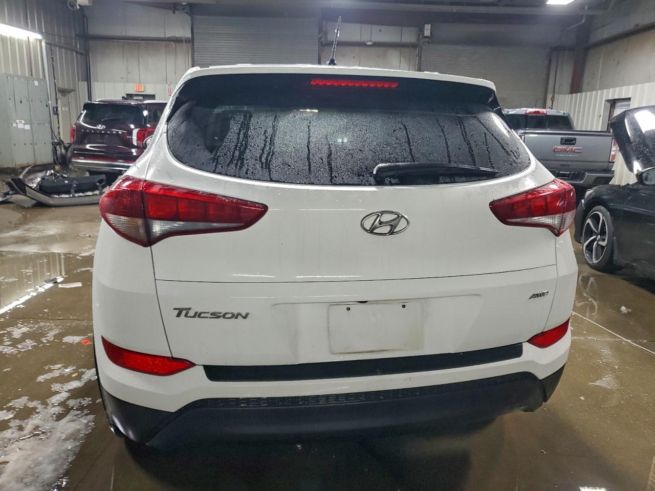 HYUNDAI TUCSON SE