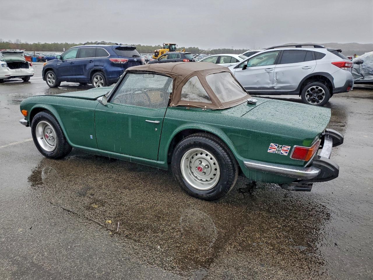 Lot #3302796920 1975 TRIUMPH CAR TR6