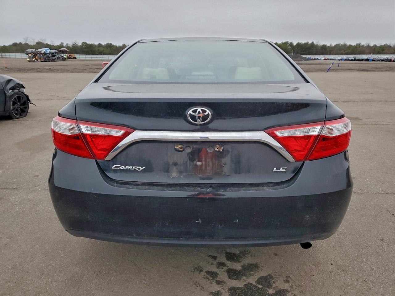 Lot #3315888149 2017 TOYOTA CAMRY LE