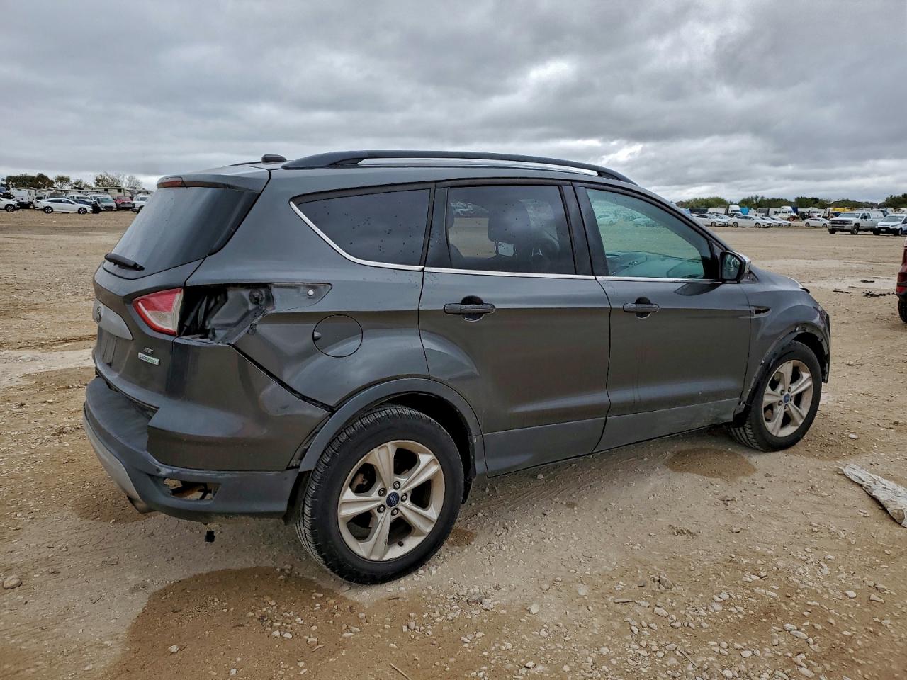 FORD ESCAPE SE