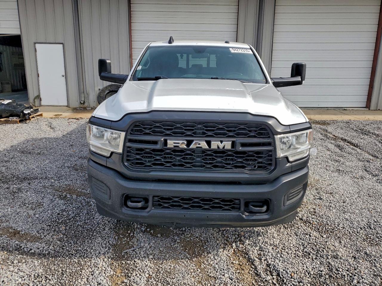 RAM 2500 TRADESMAN