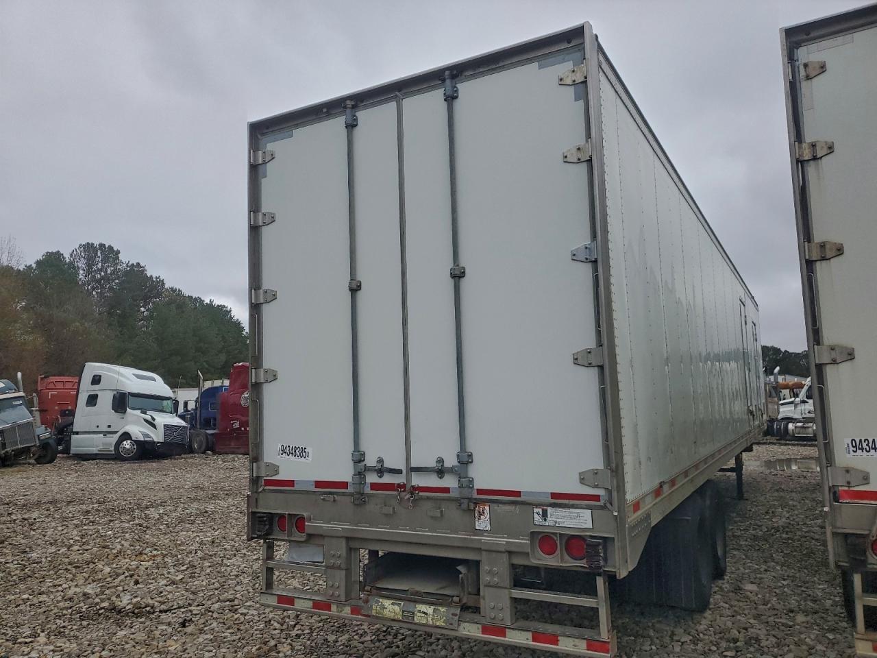 Lot #3304529437 2015 GREAT DANE UNKNOWN