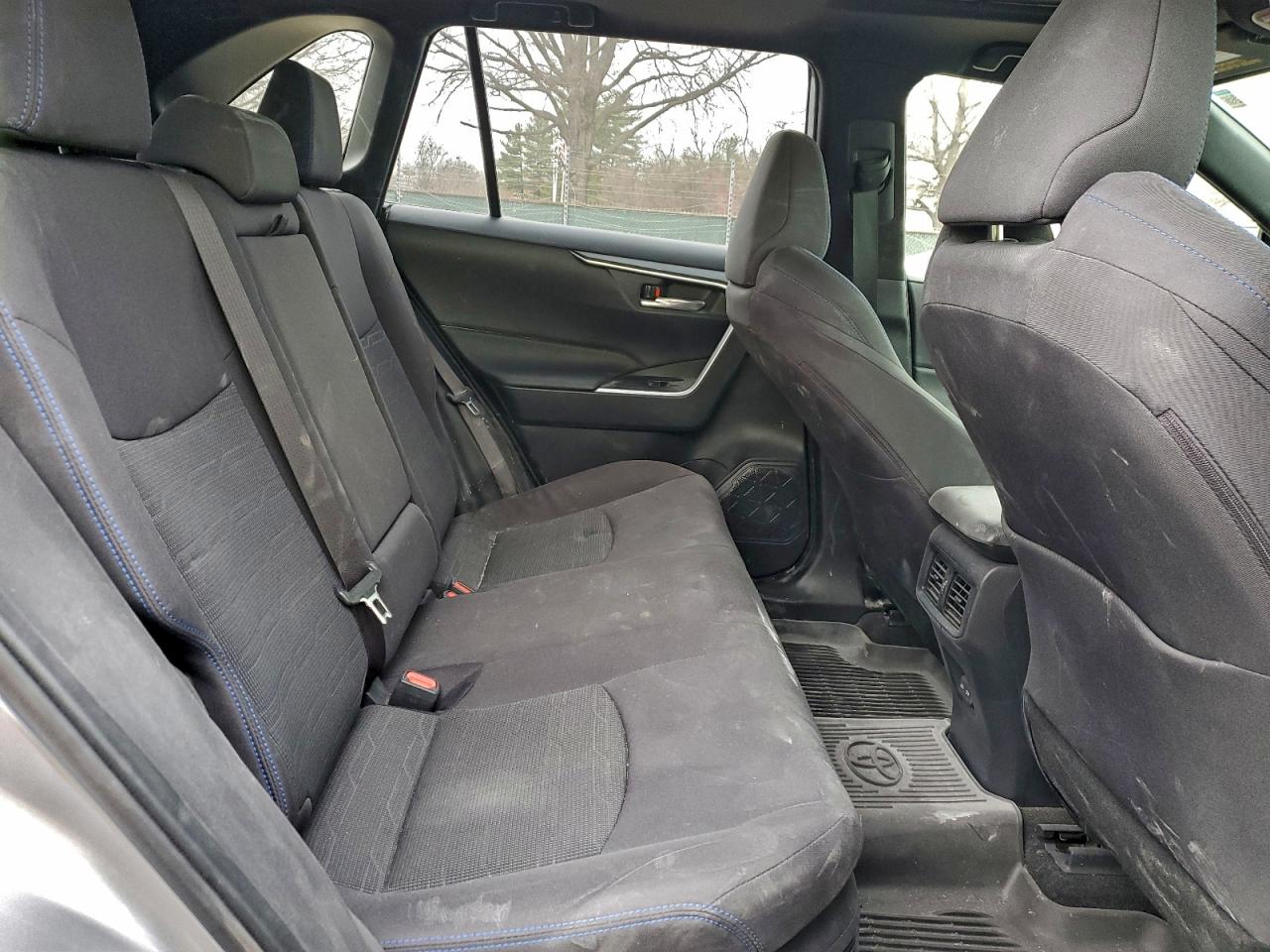 Lot #3311425482 2023 TOYOTA RAV4 SE