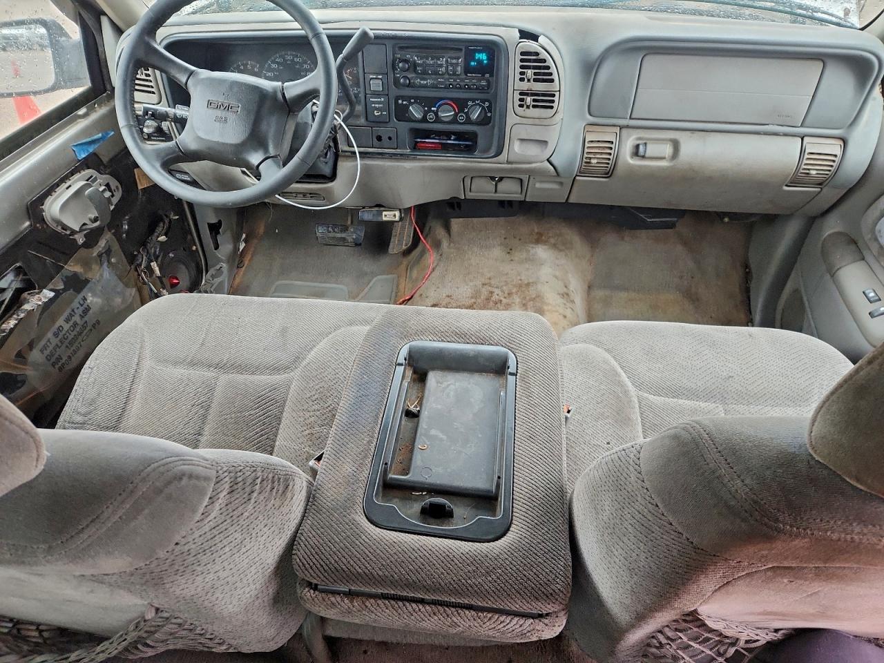 Lot #3311612229 1998 GMC SIERRA C15