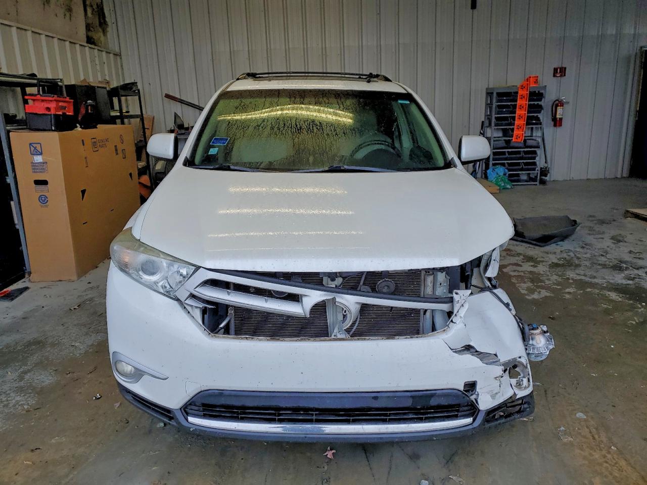 TOYOTA HIGHLANDER BASE