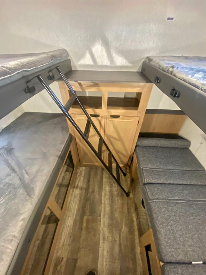 Lot #3302738028 2024 FOREST RIVER CHEROKEE FOREST RIV