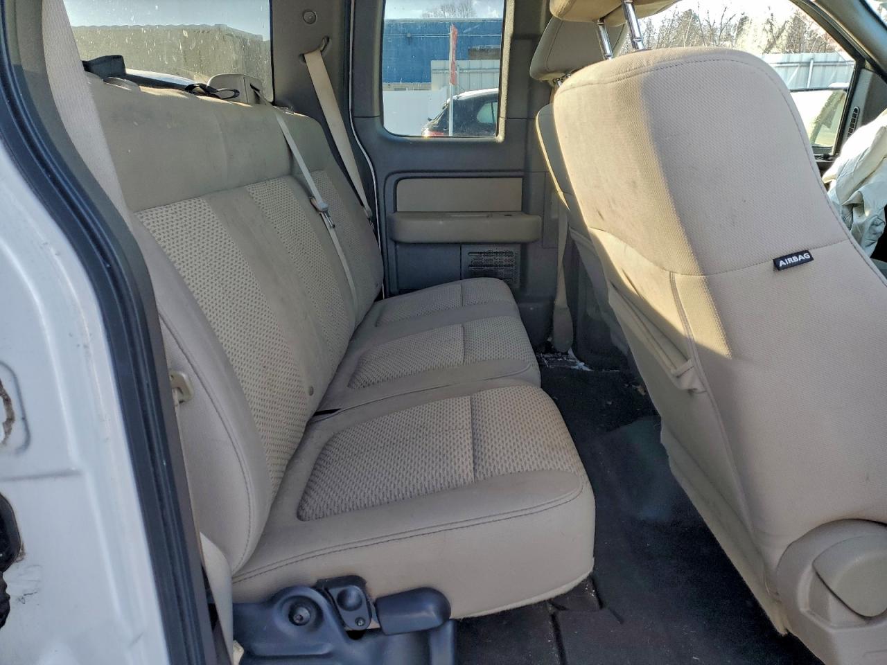 FORD F-150 SUPER CAB