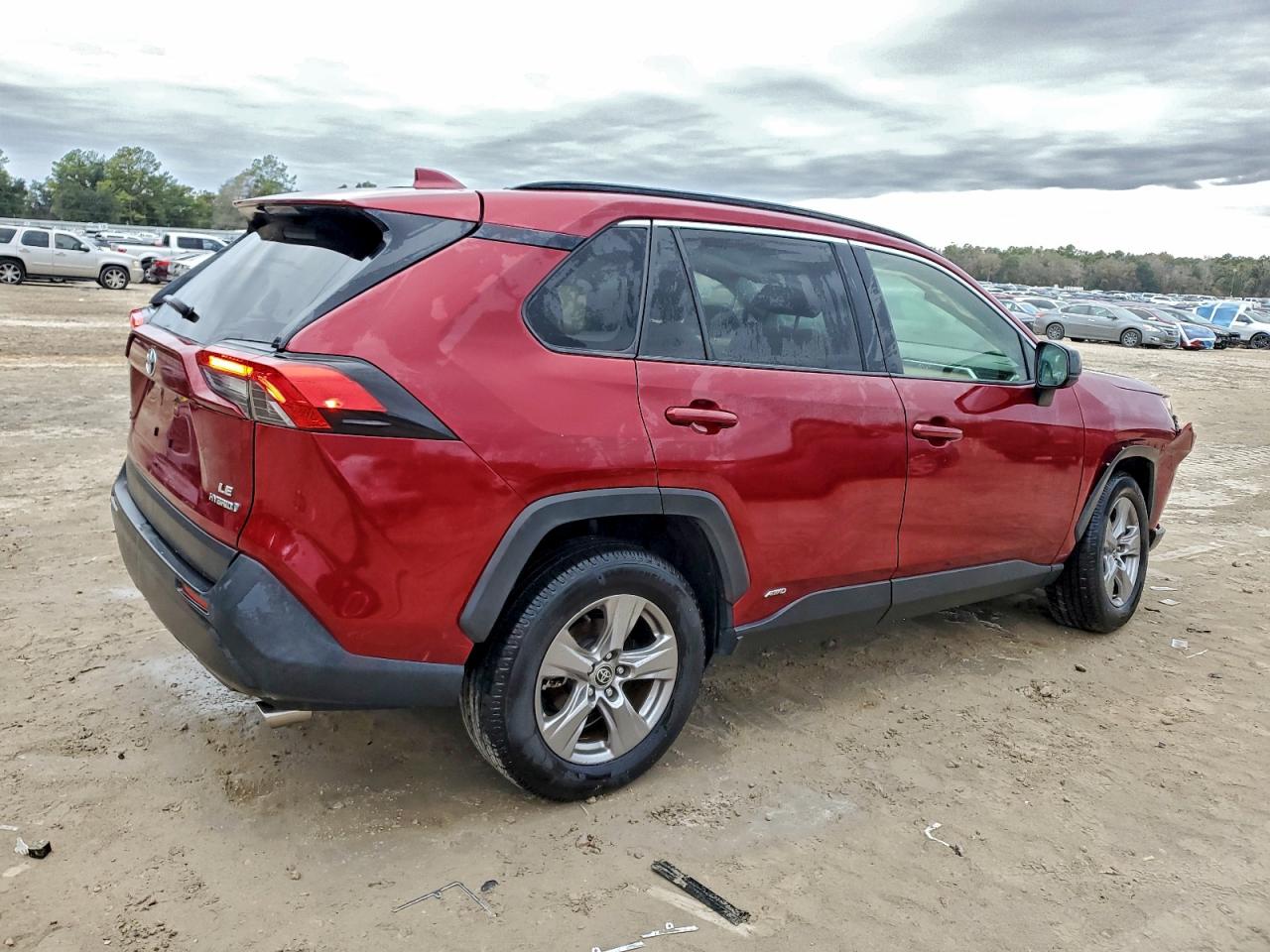 TOYOTA RAV4 LE