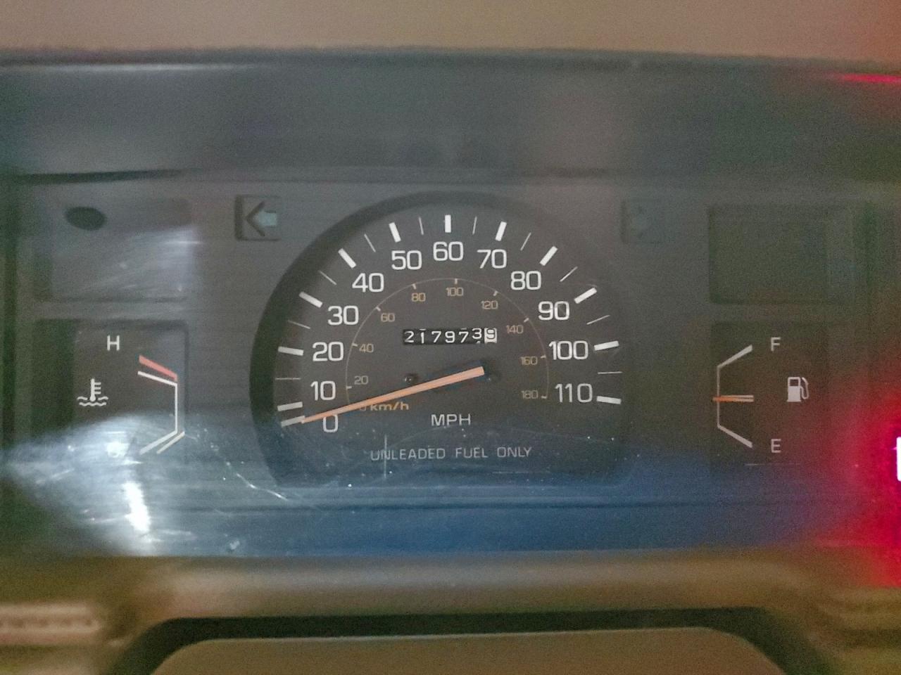 Lot #3312348773 1988 TOYOTA PICKUP 1/2