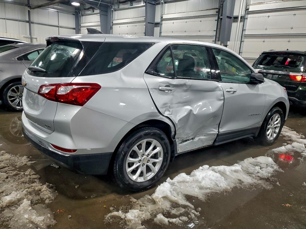 CHEVROLET EQUINOX LS