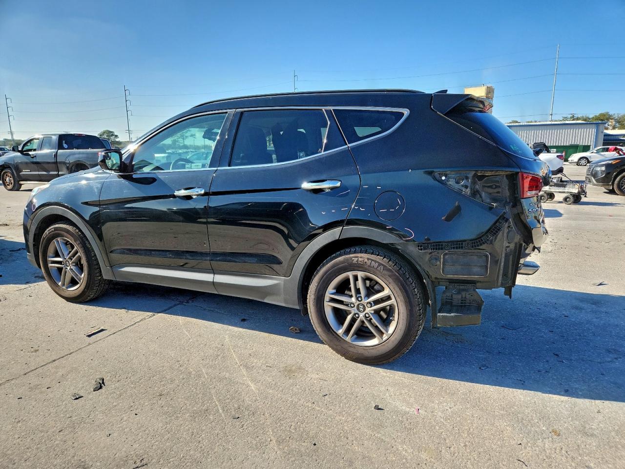 Lot #3311667296 2017 HYUNDAI SANTA FE S