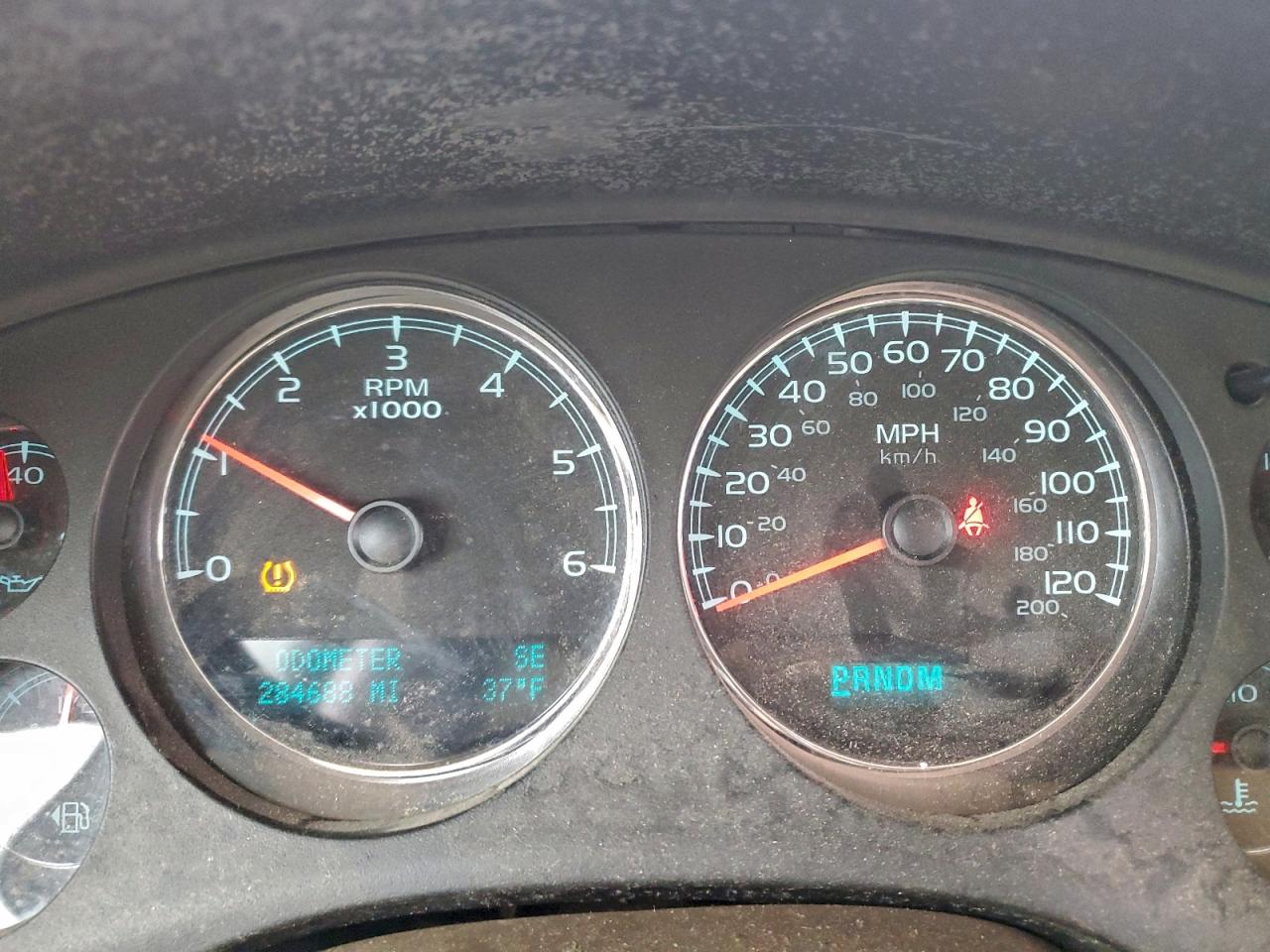 CHEVROLET TAHOE C1500 LTZ