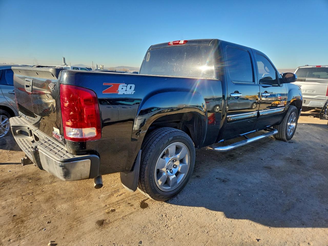 Lot #3318081391 2009 GMC SIERRA C15