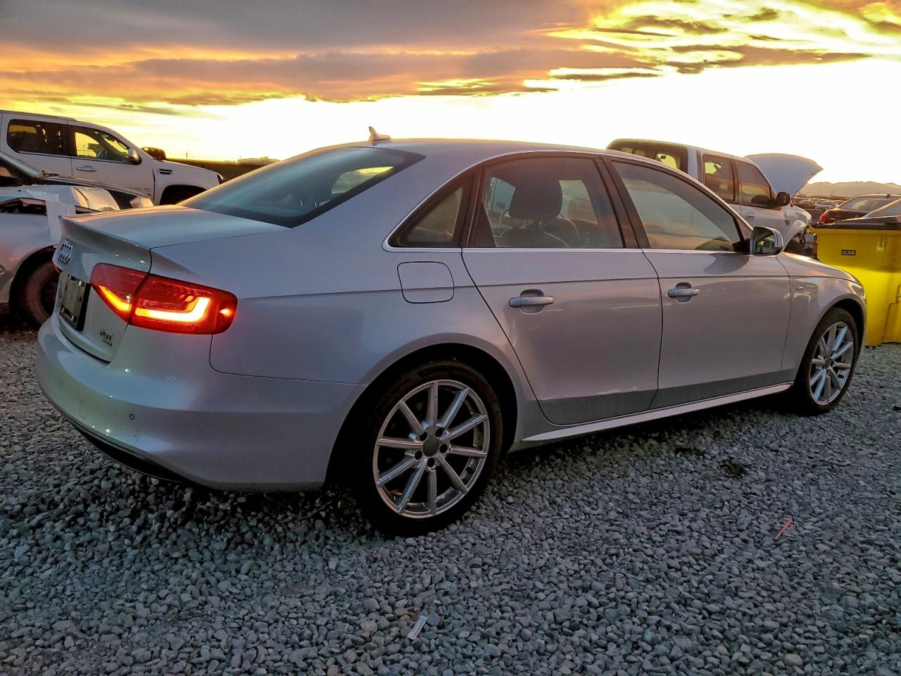 AUDI A4 PREMIUM PLUS